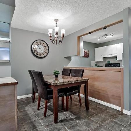 New! Cozy Rocky Mountain Chalet Managed By Little Sister Getaways Canmore Eksteriør bilde